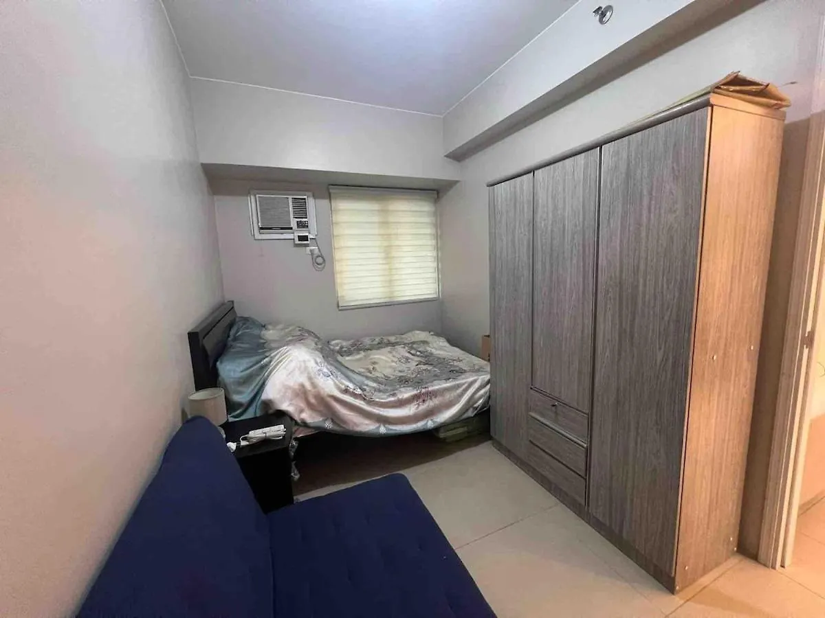 Apartment Rolly'S Place Manila